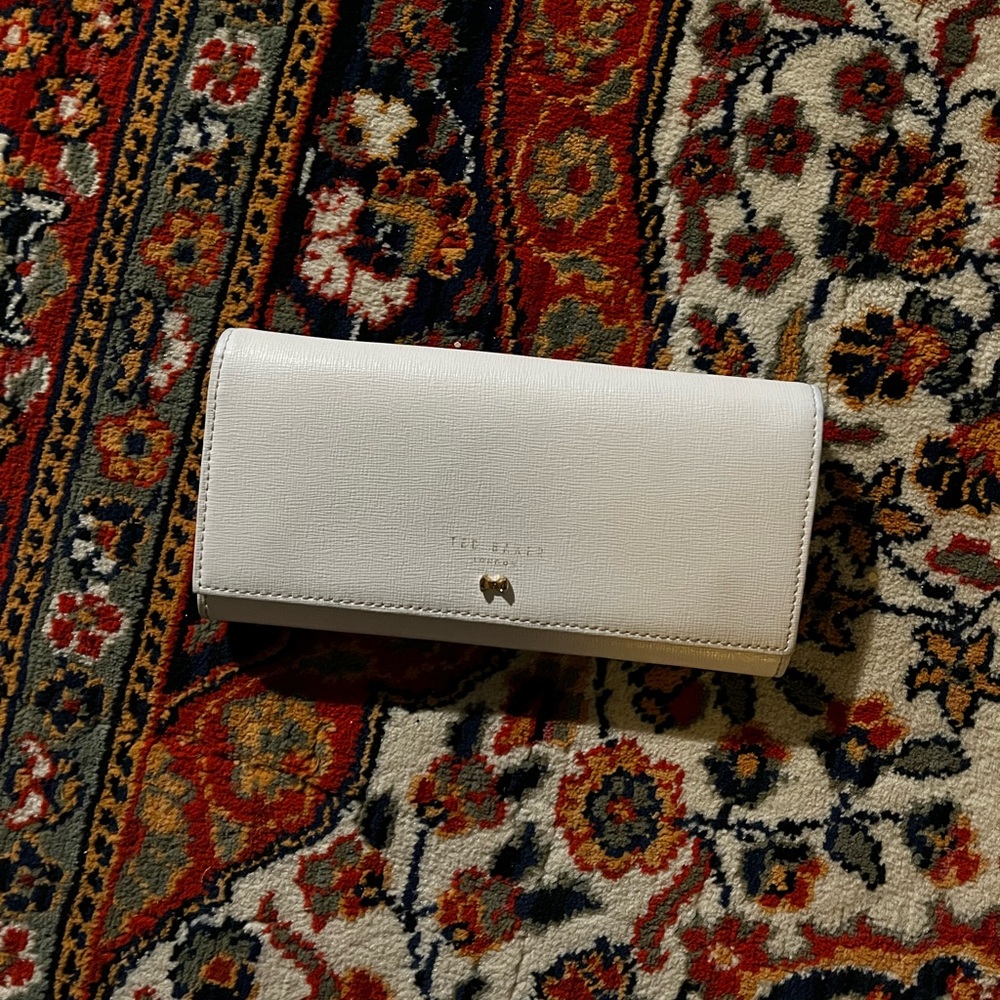 Ted Baker Cream/White Saffiano Leather Wallet